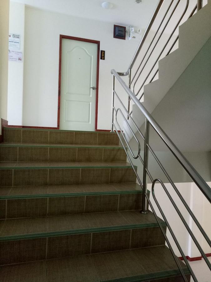 Yamjan Place สุราษฎร์ธานี ภายนอก รูปภาพ