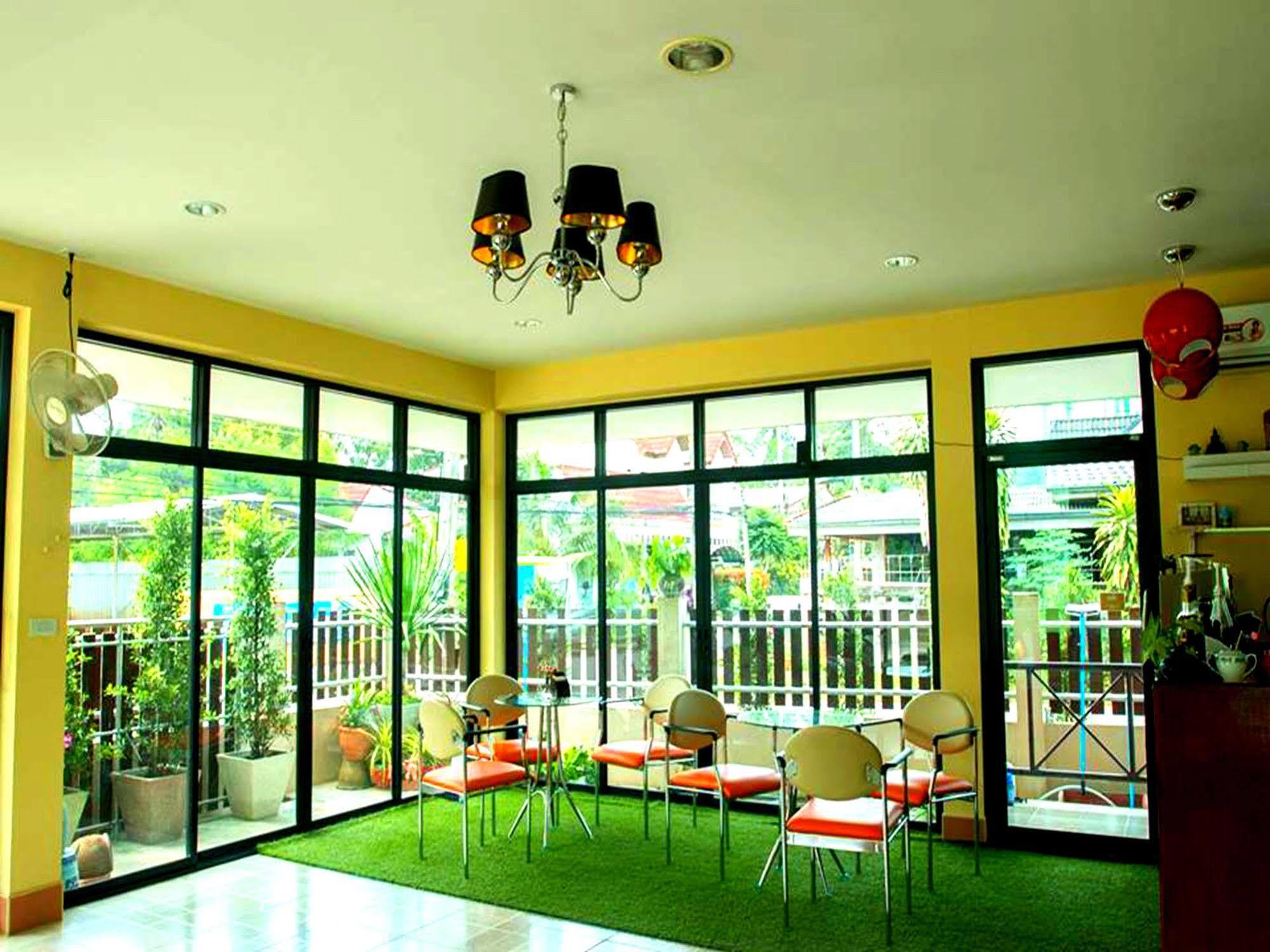 Yamjan Place สุราษฎร์ธานี ภายนอก รูปภาพ